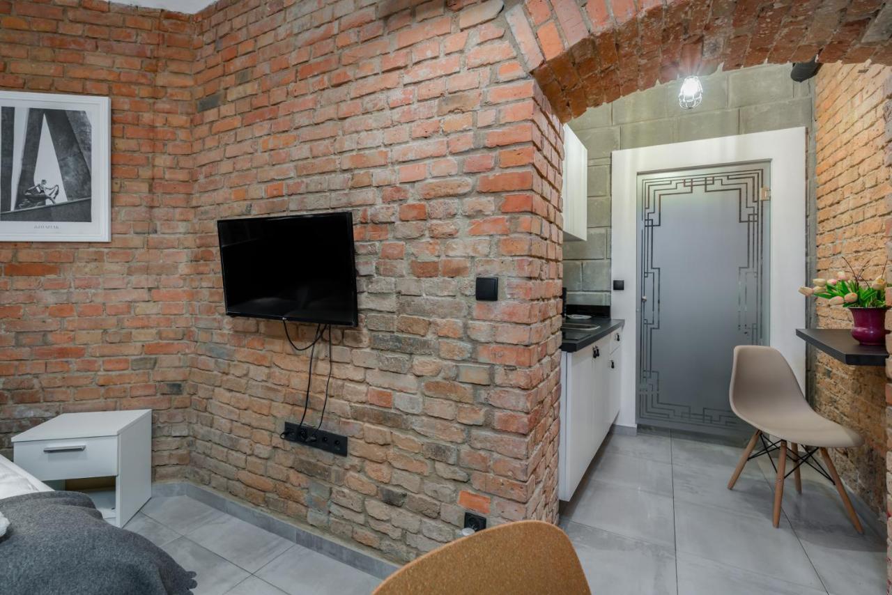 Underground Level Apartments Strzalowa By Renters Poznań Kültér fotó