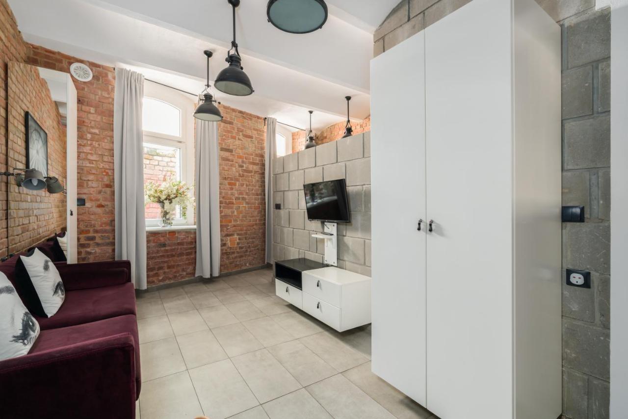 Underground Level Apartments Strzalowa By Renters Poznań Kültér fotó
