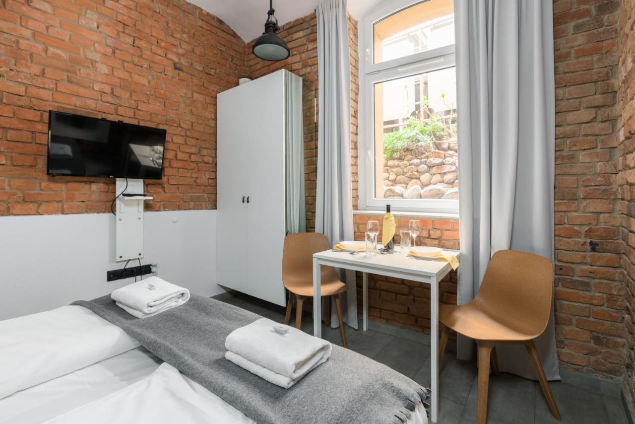 Underground Level Apartments Strzalowa By Renters Poznań Kültér fotó