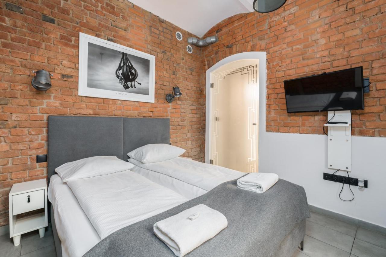Underground Level Apartments Strzalowa By Renters Poznań Kültér fotó